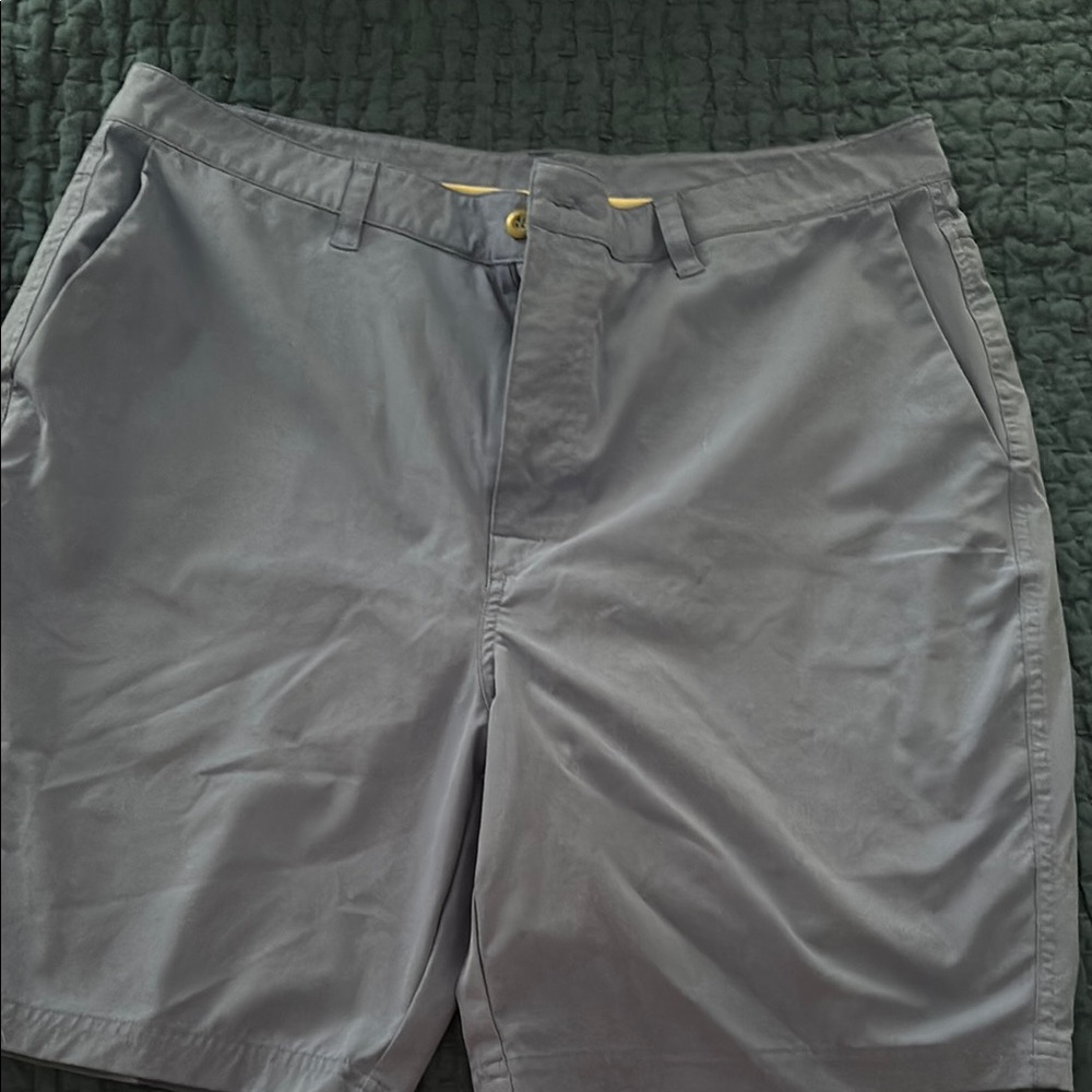 Men's Gray Shorts